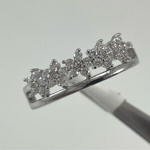 Rings Women’s Jewelry Flower Band Cute White Diamond CZ Silver Plated Boho